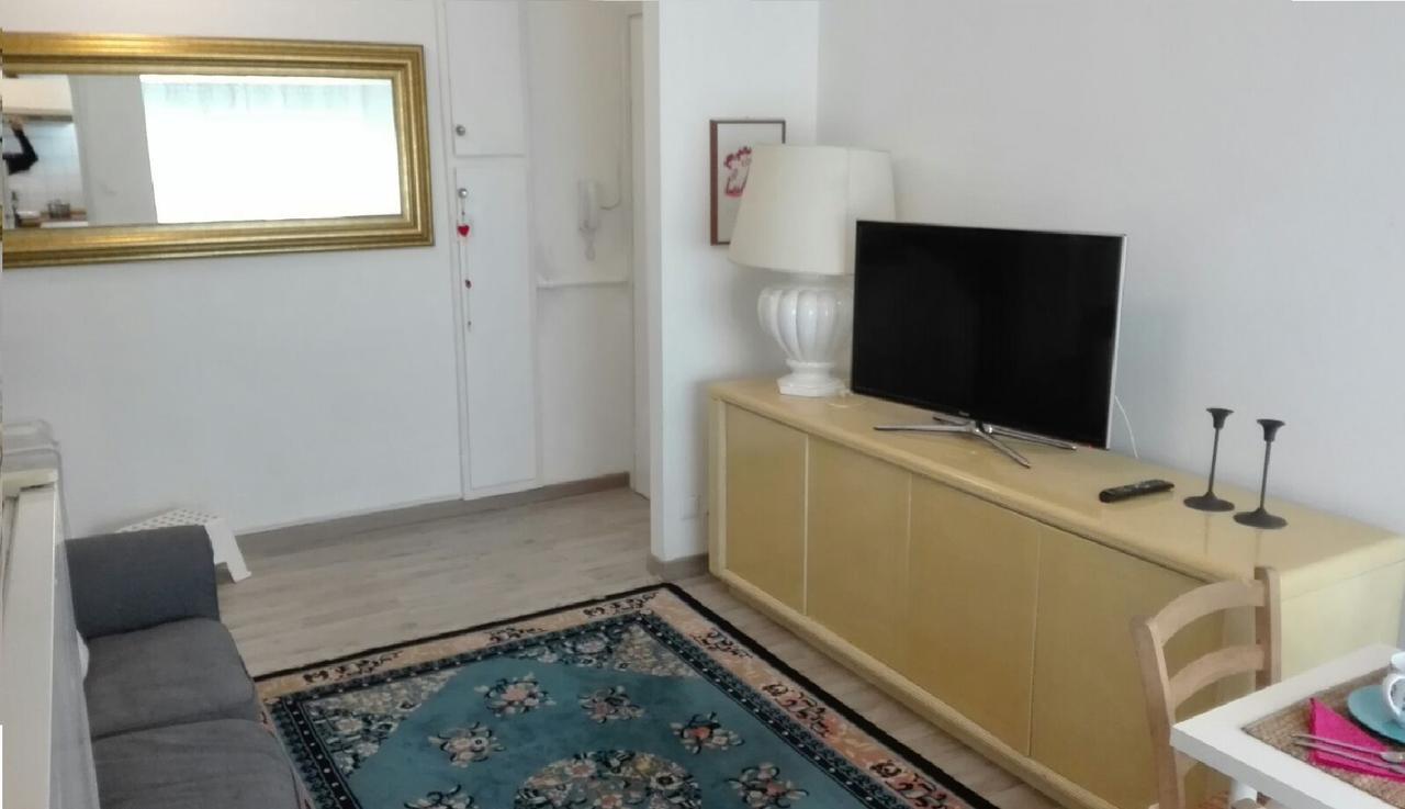 Nice Apartment In Milano, Close To Undergrond M3 Ngoại thất bức ảnh
